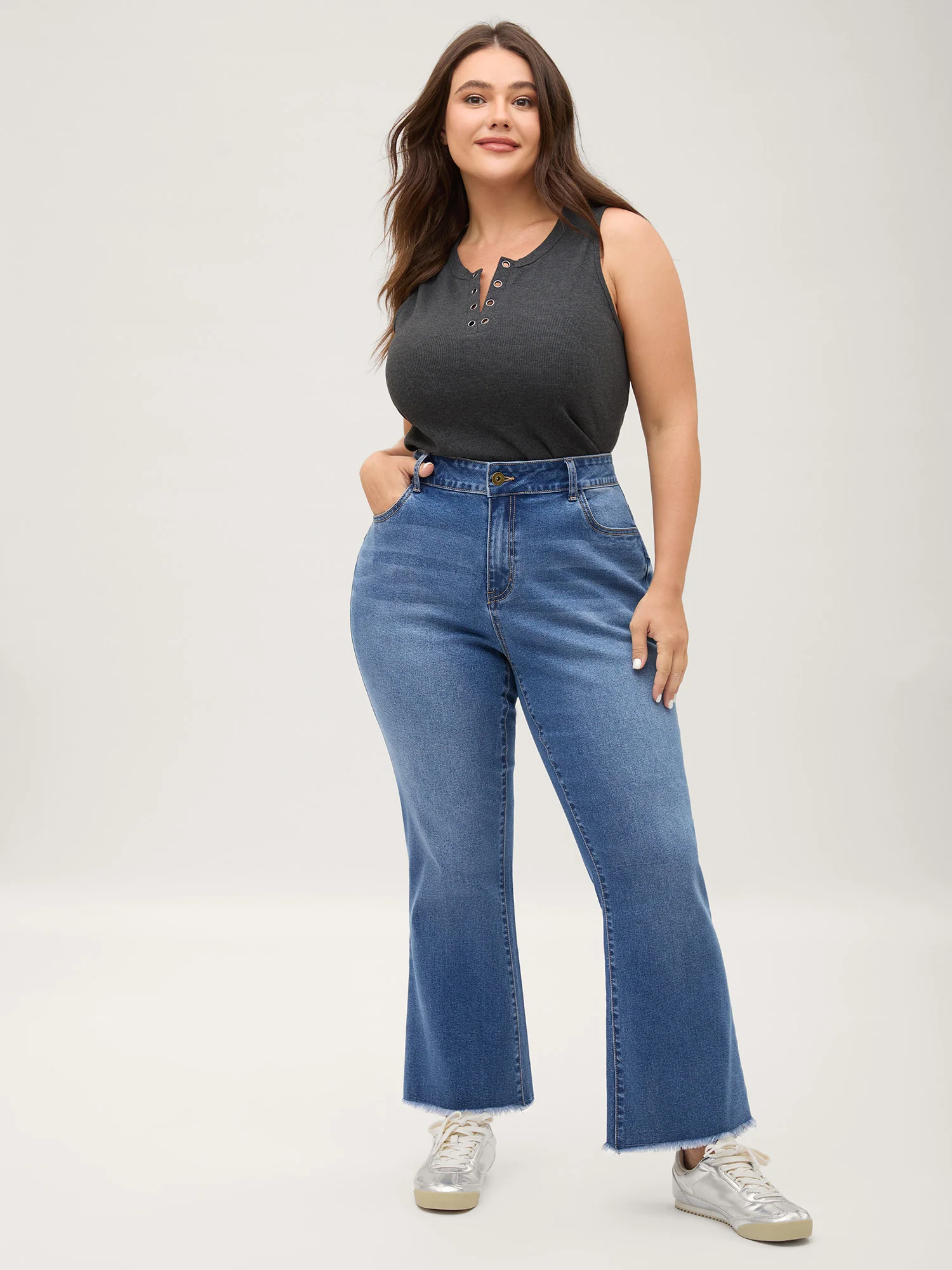 No-Gap Waist Sculpting Bootcut Jeans - Image 4