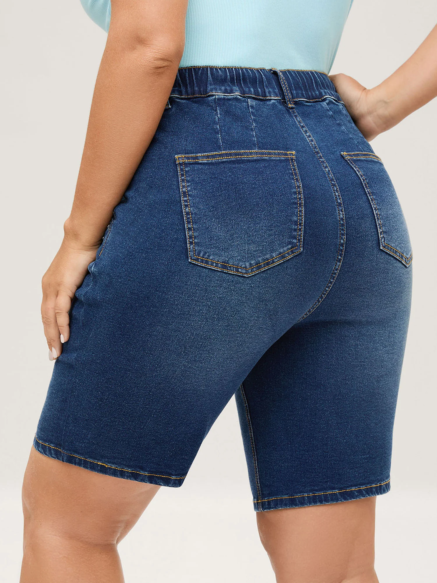 Pull-On Contrast Drawstring Skinny-Fit Denim Shorts - Image 2