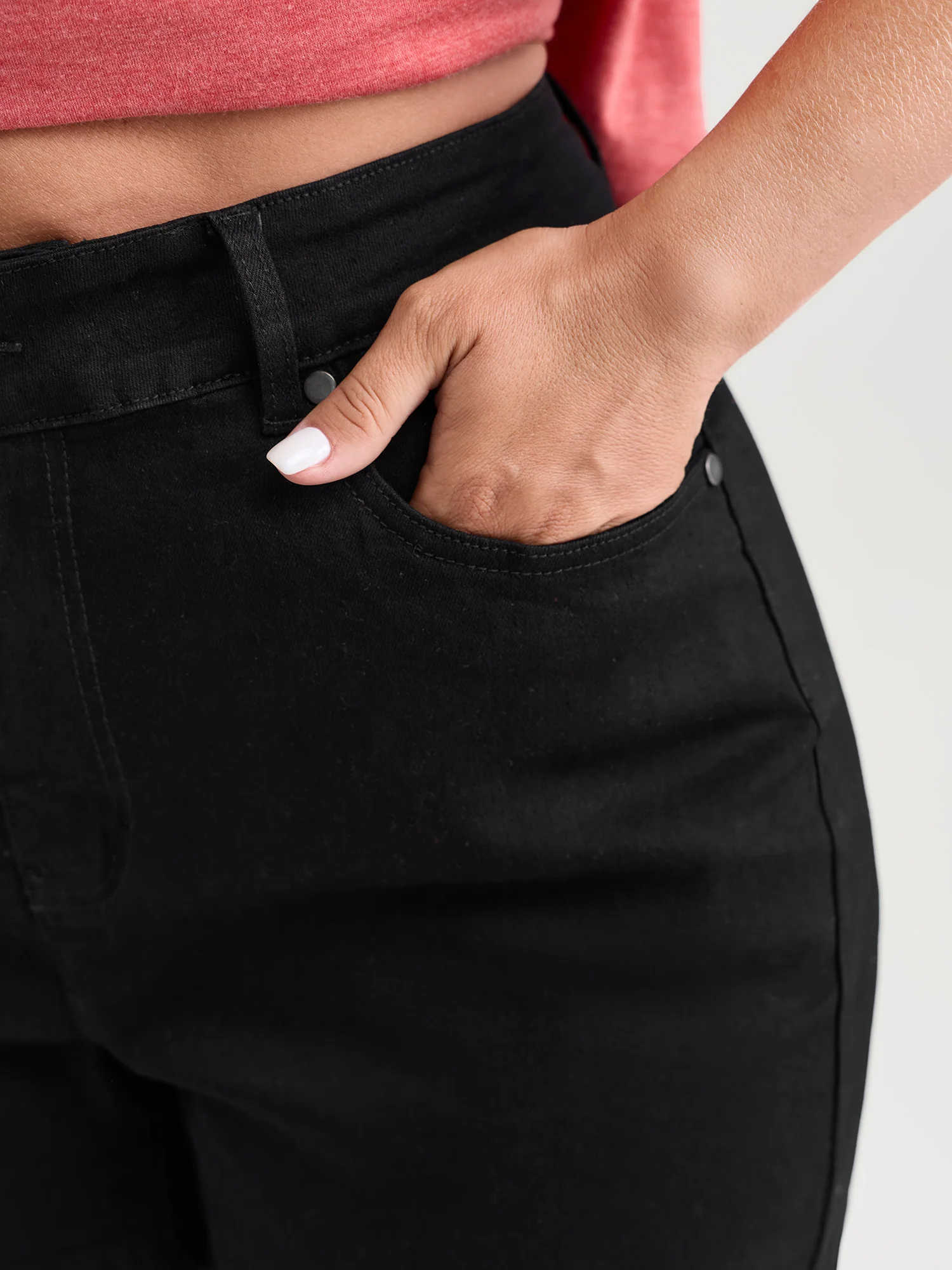 No Gap Waist Stretchy High-Rise Denim Shorts - Image 3