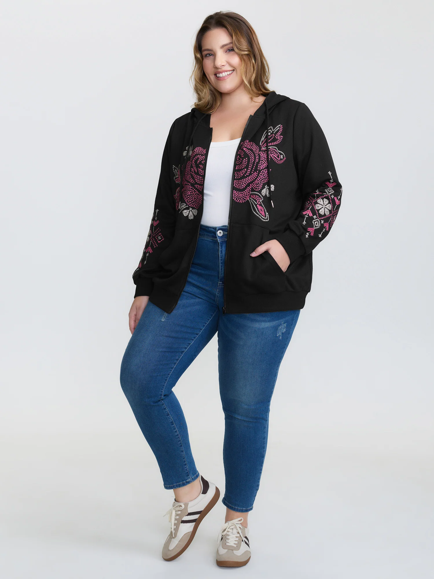 Nostalgic Rose Embroidery Drawstring Hoodie - Image 2