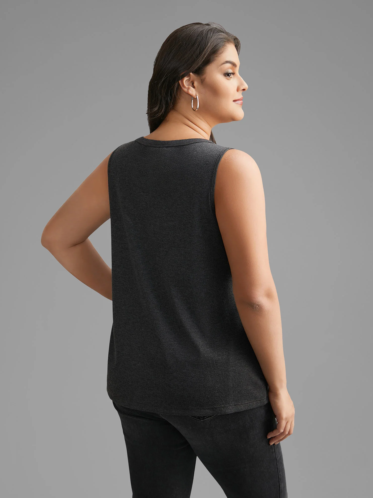 Notched Collar Eyelet Tank Top - Image 5