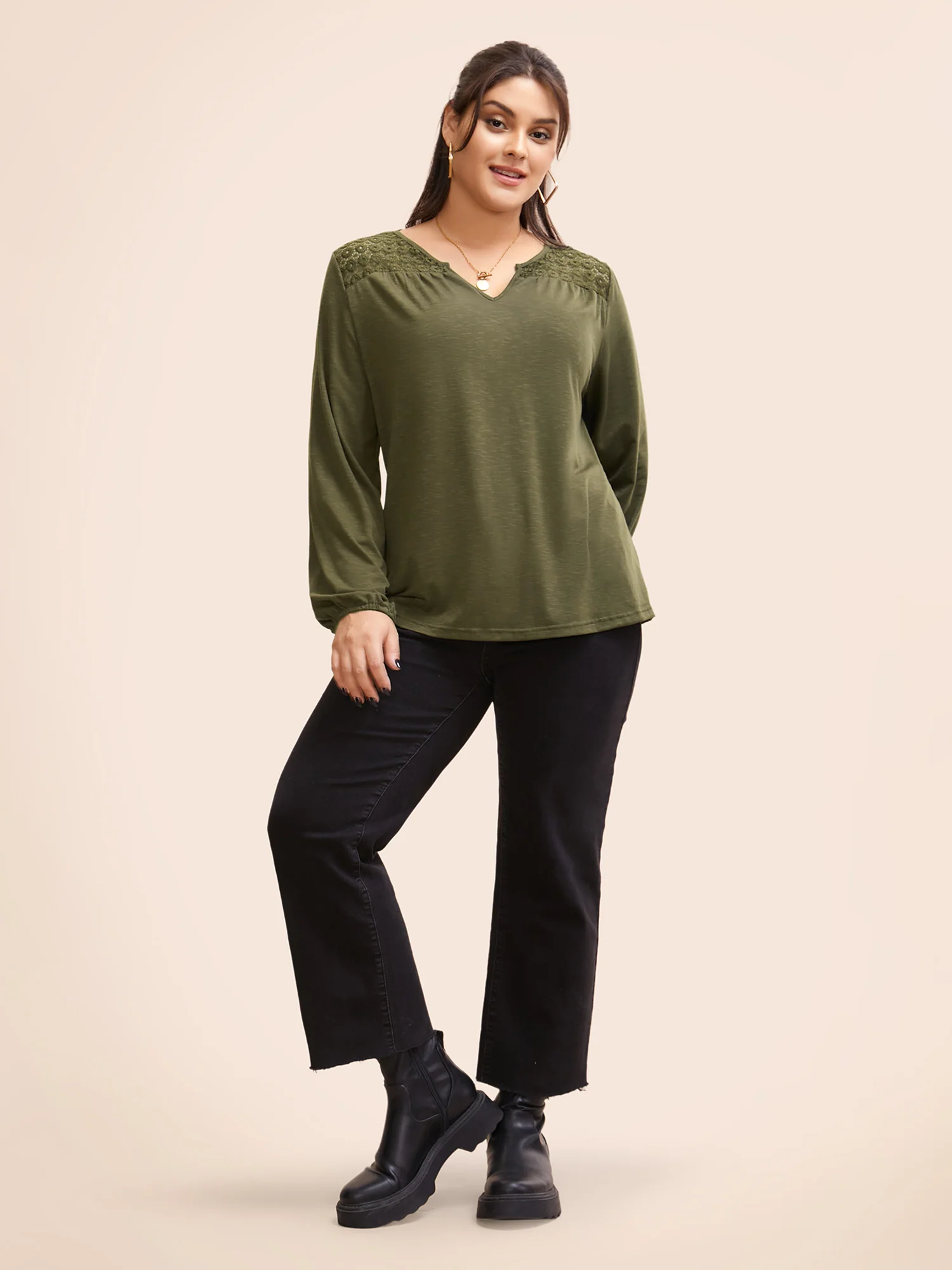 Notched Collar Lace Patchwork Gathered T-shirt - Image 3