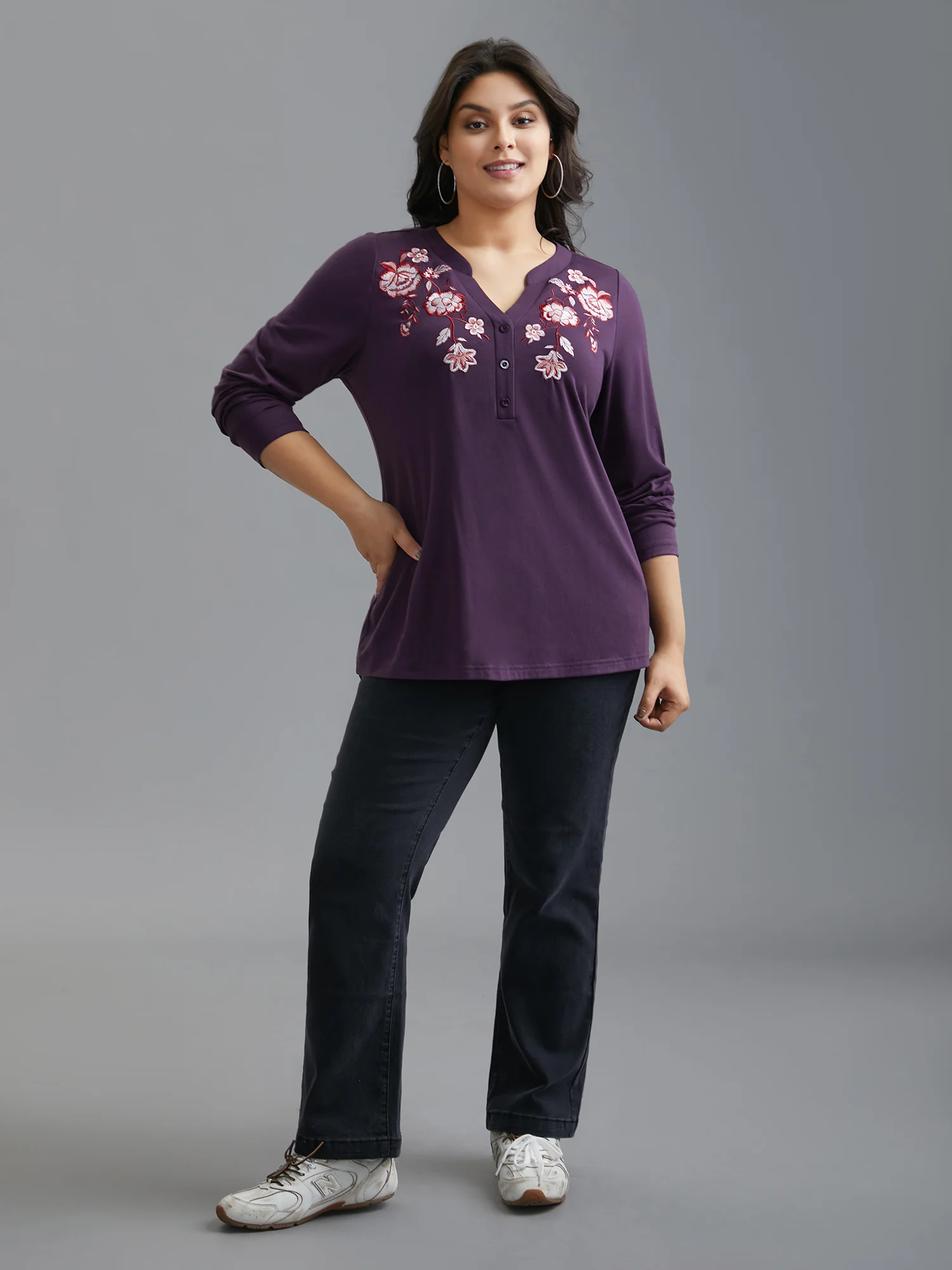 Notched Floral Embroidered Button Top - Image 5