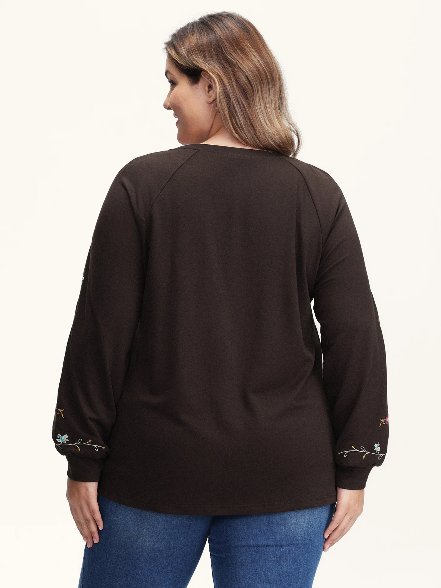 Number 07 Embroidered Relaxed-Fit Sweatshirt - Image 4
