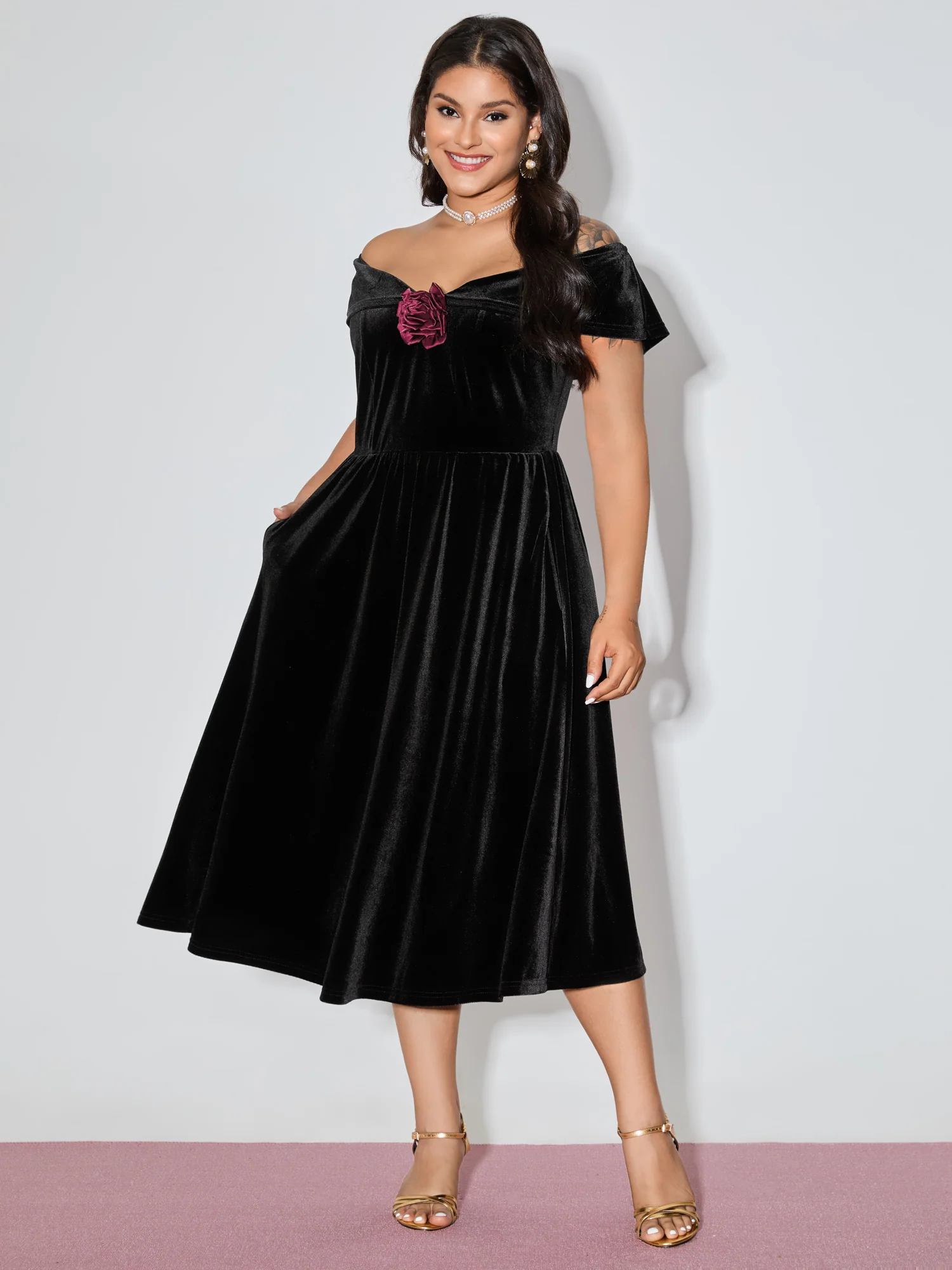 Off-Shoulder 3D Floral Detail Midi Dress - Image 2