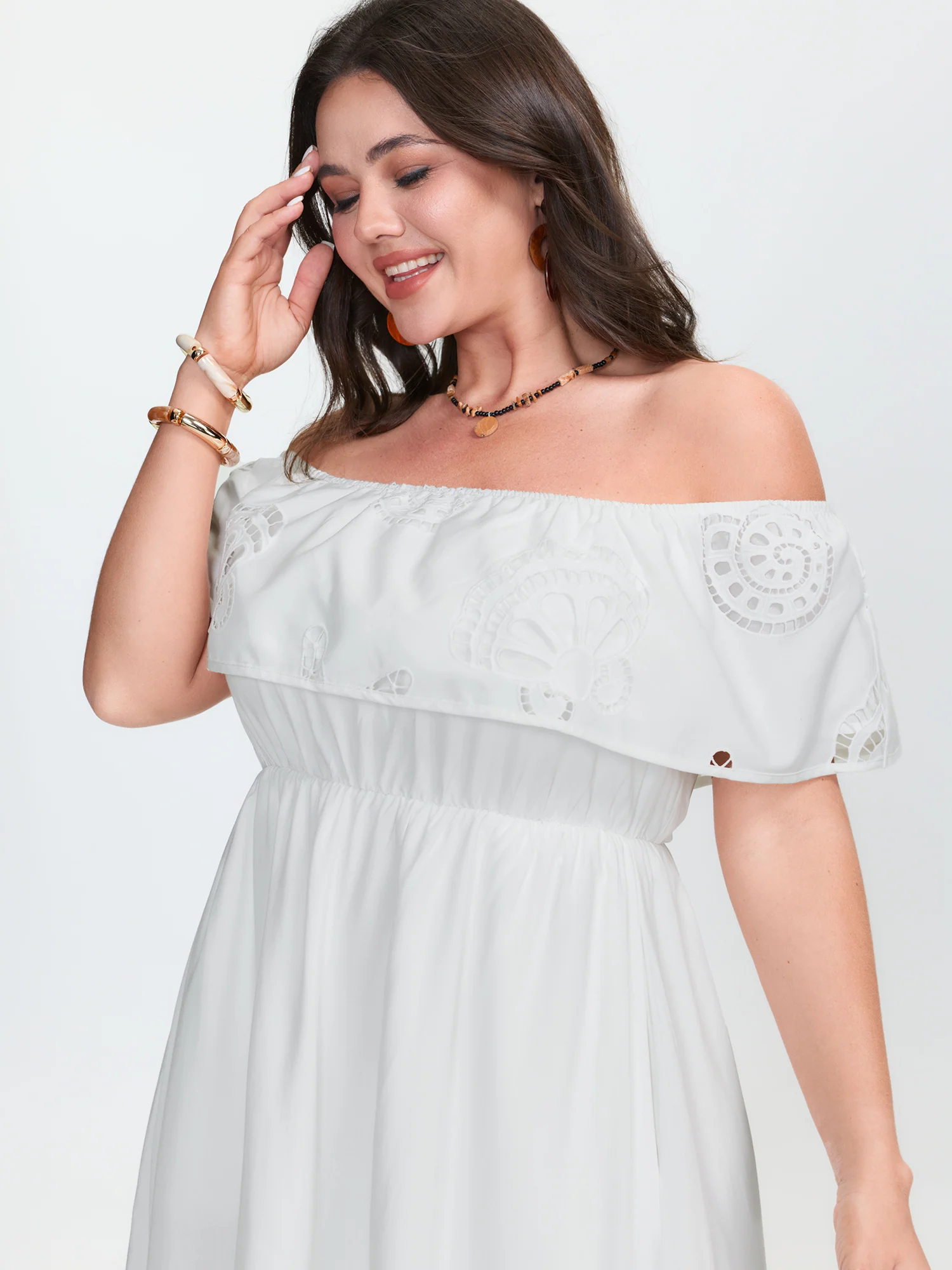 Ocean Pattern Embroidered Cut-Out Midi Dress - Image 3