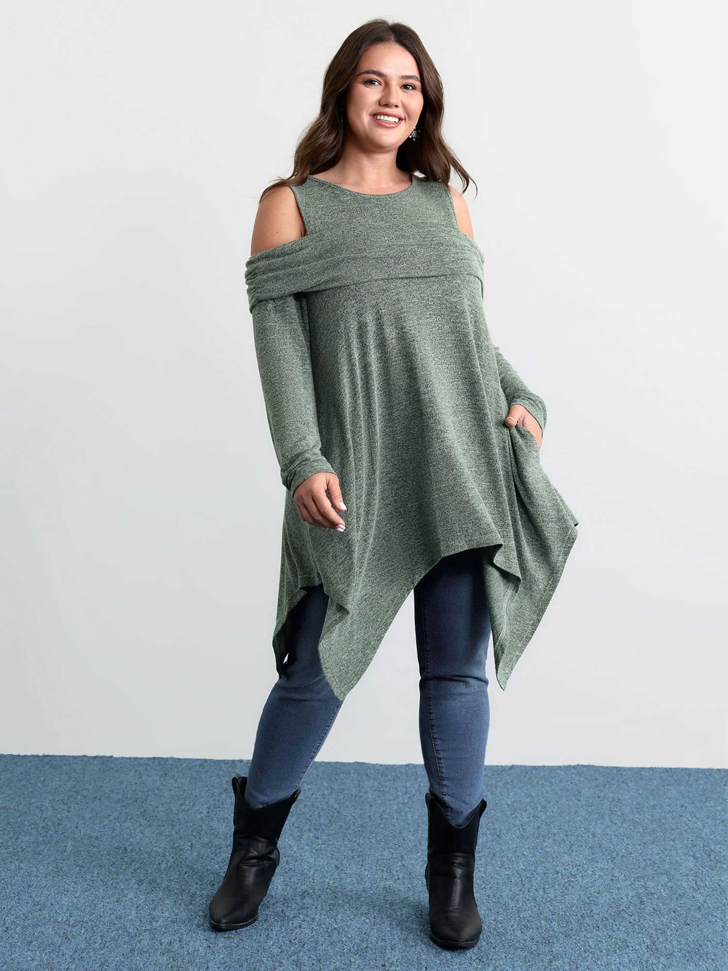 Supersoft Off-Shoulder Pleated Asymmetrical Hem Top - Image 3