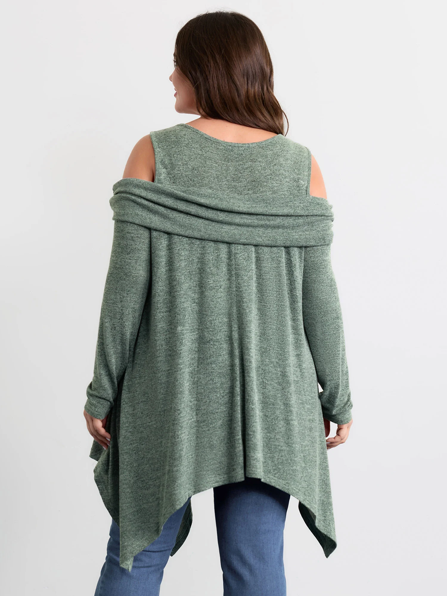 Supersoft Off-Shoulder Pleated Asymmetrical Hem Top - Image 4