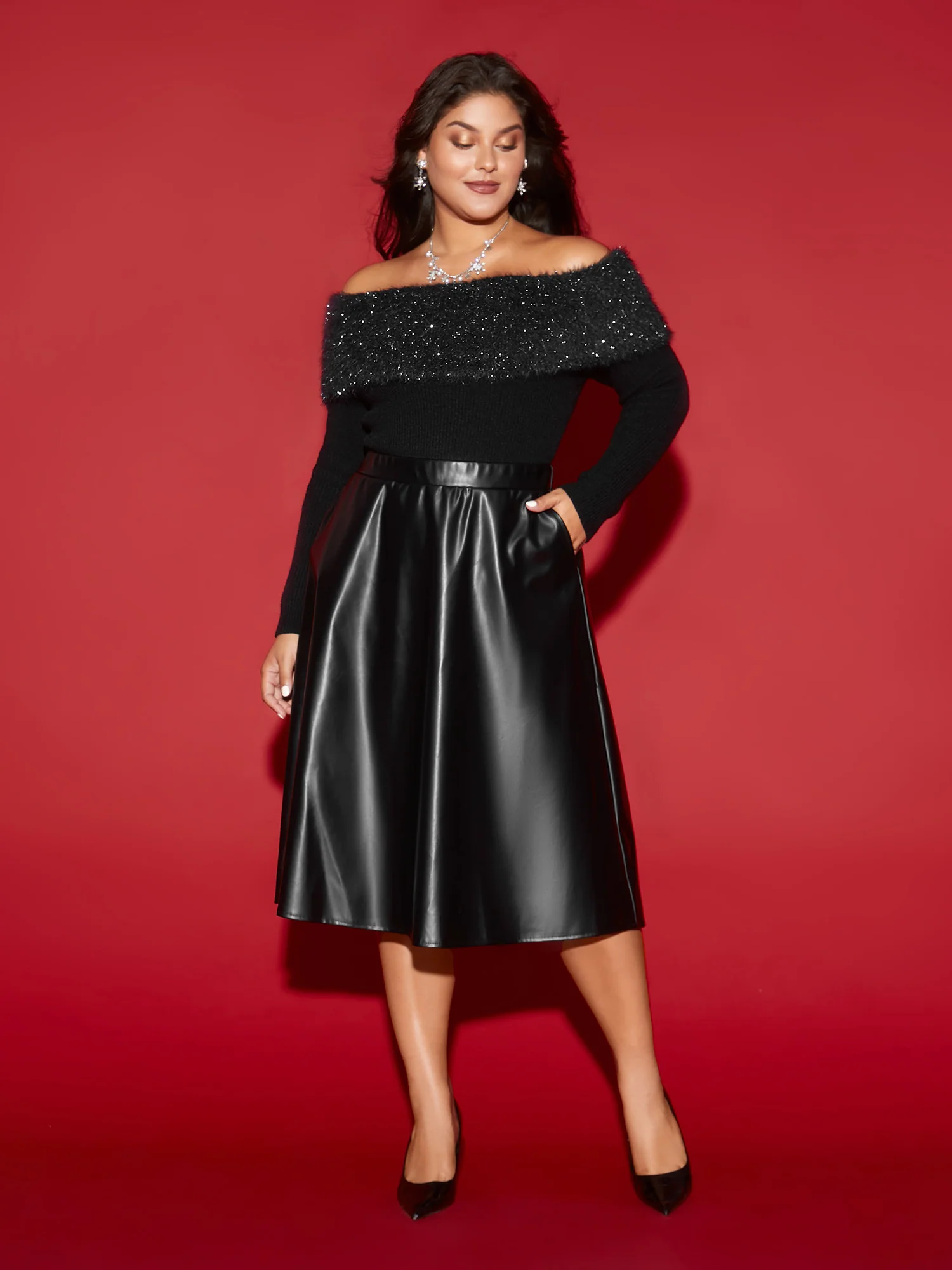 Off-Shoulder Silver Threads Detailing Pullover - Image 4