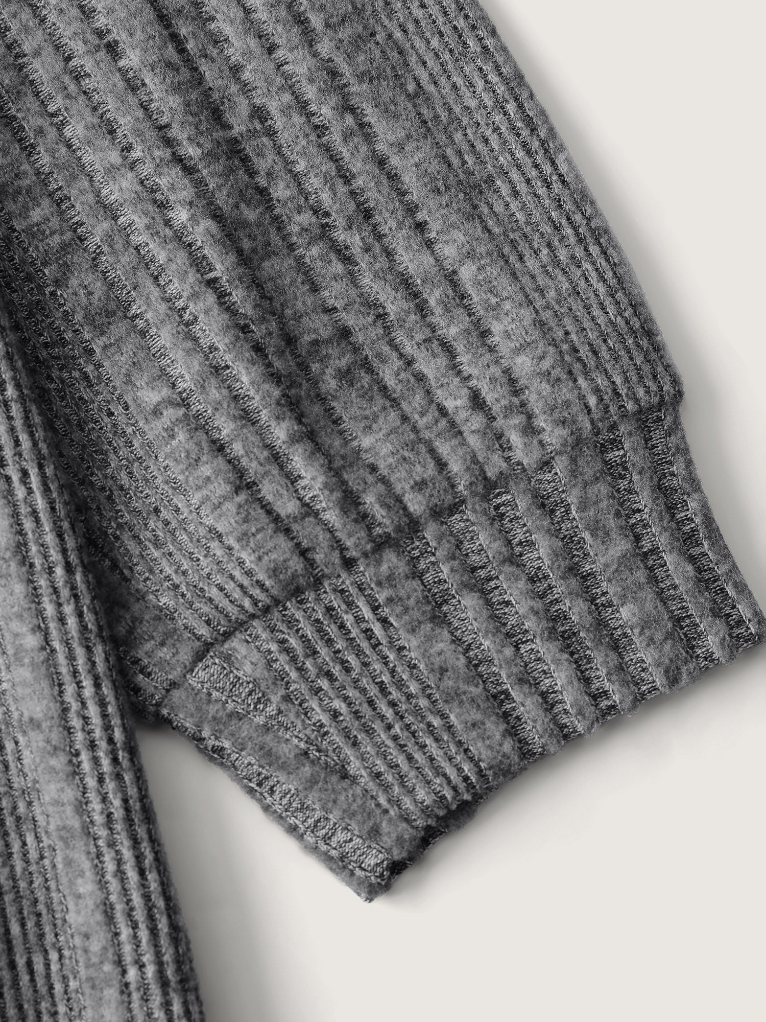 Off-Shoulder Textured Solid Sweatshirt - Image 5