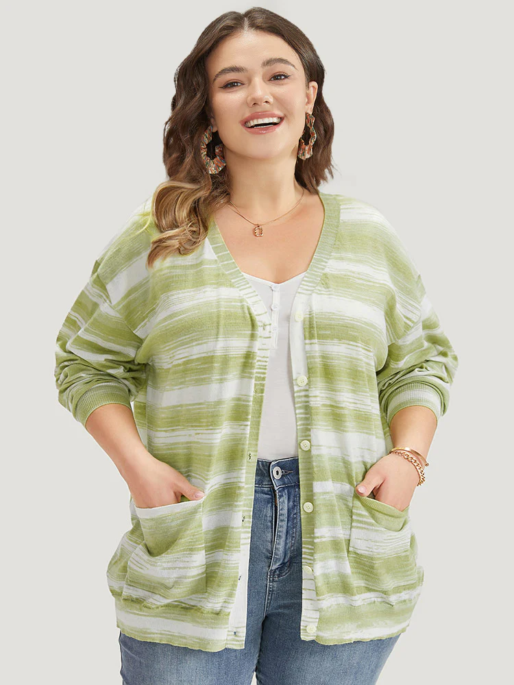 Ombre Button Up Patched Pocket Cardigan - Image 4