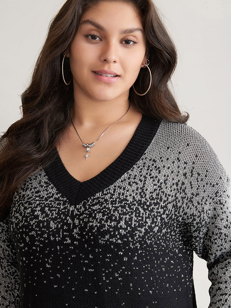 Ombre Contrast Luxe V Neck Knit Pullover - Image 4