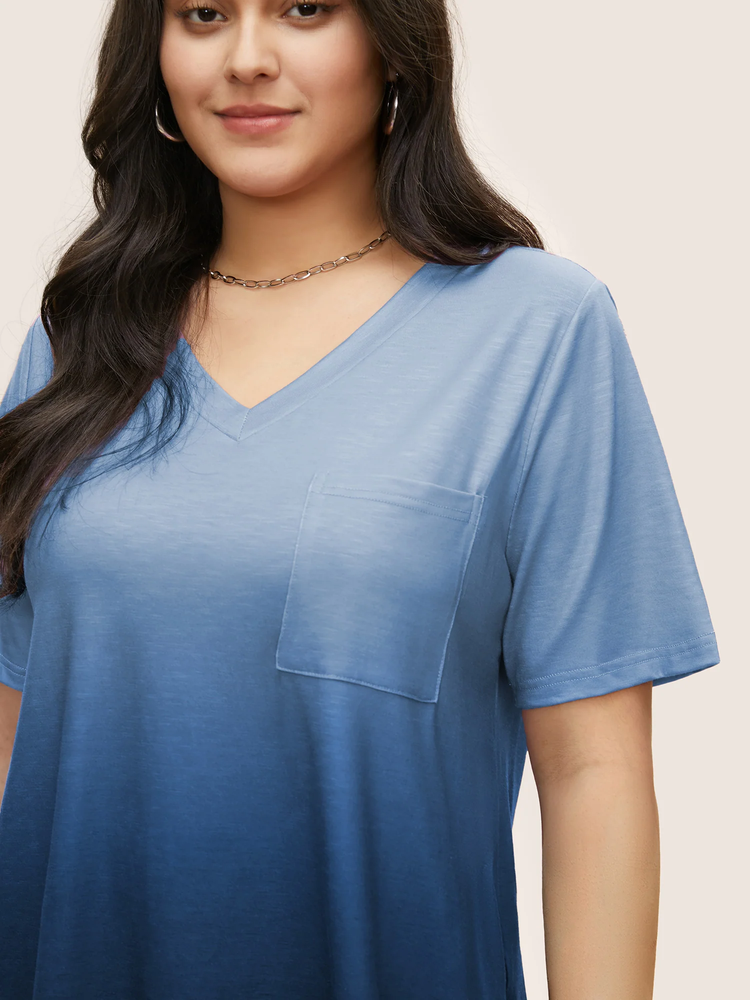 Ombre Contrast Patched Pocket T-shirt - Image 10