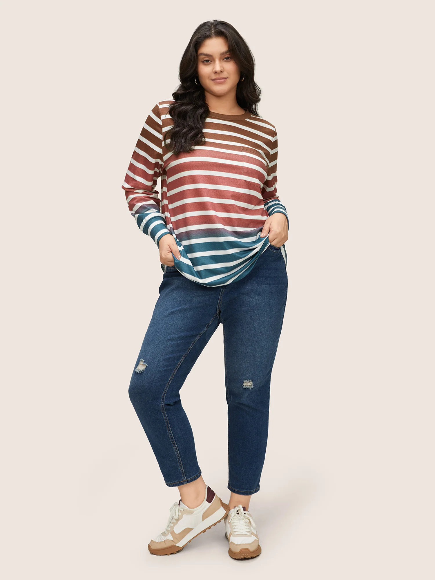 Ombre Contrast Striped Patched Pocket Sweatshirt - Image 2