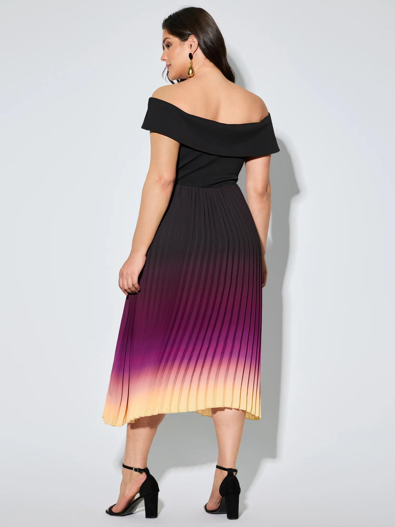 Ombre Gradient Pleated Off-Shoulder Midi Dress - Image 3