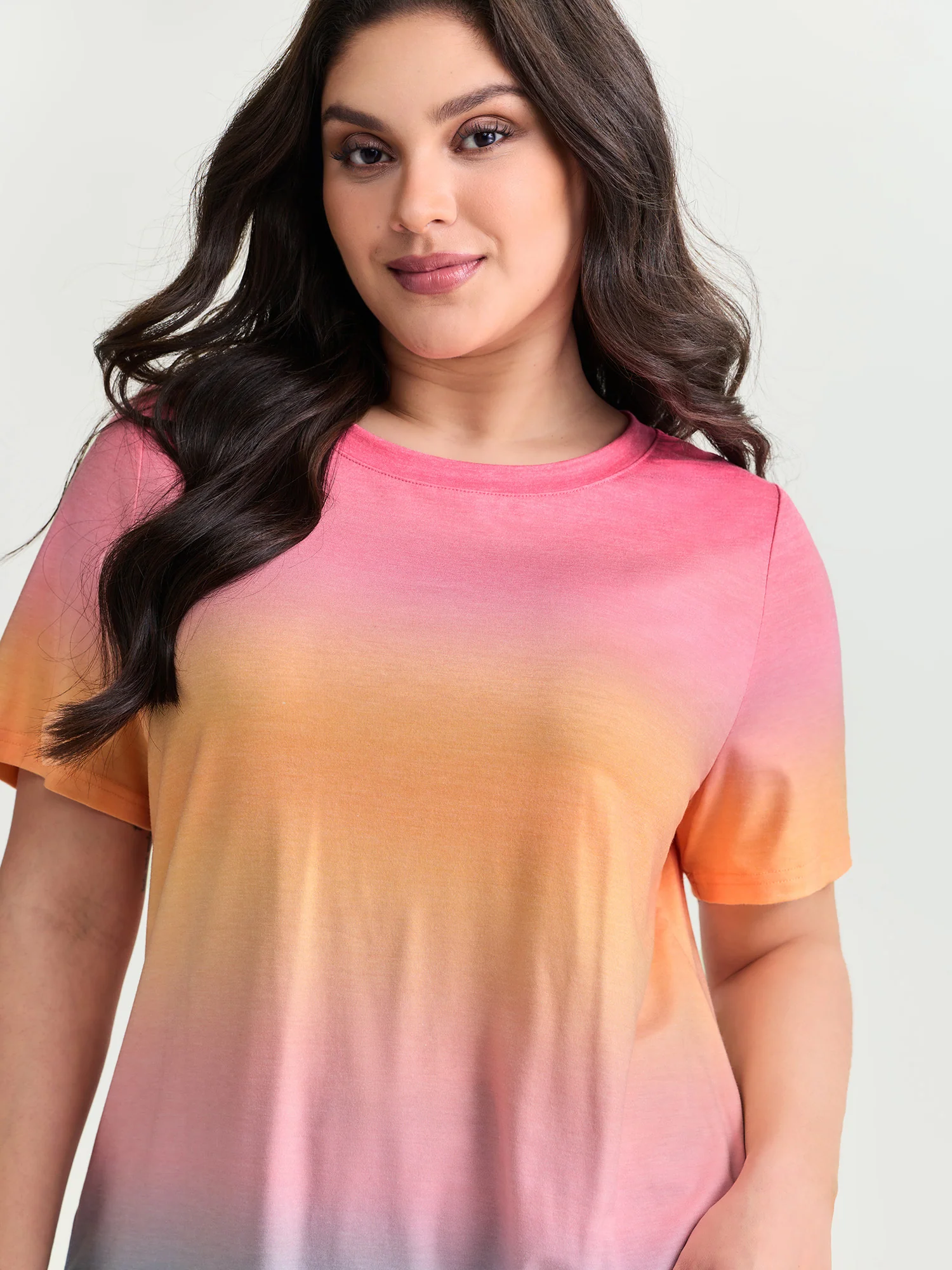 Ombre Gradient Round Neck T-Shirt - Image 2