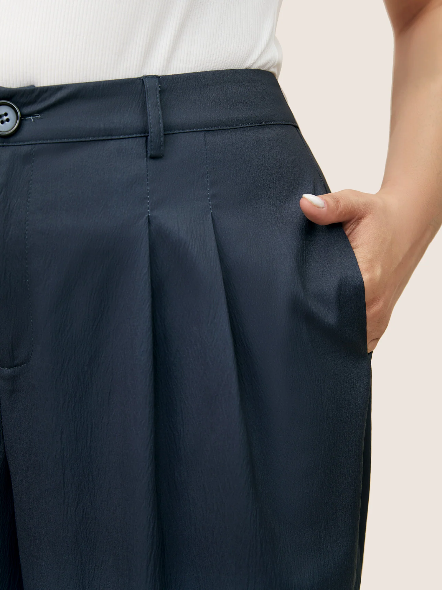 Ombre Pleated High Rise Straight Leg Pants - Image 4