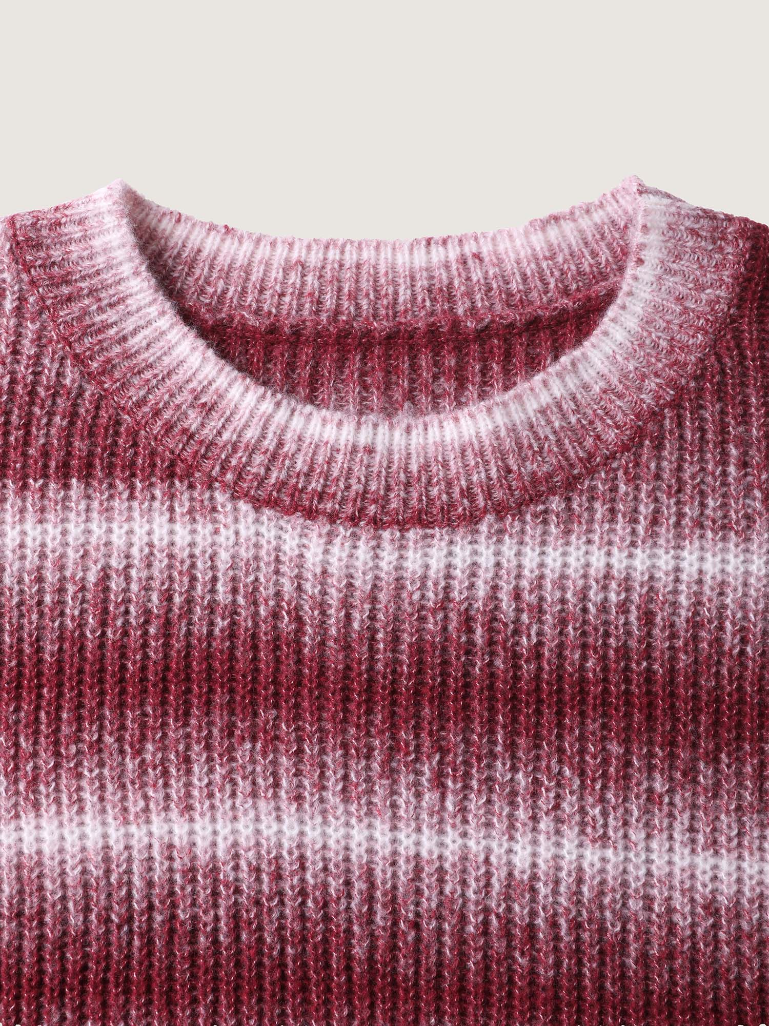 Ombre Tissue Textured Round Neck Pullover - Image 7
