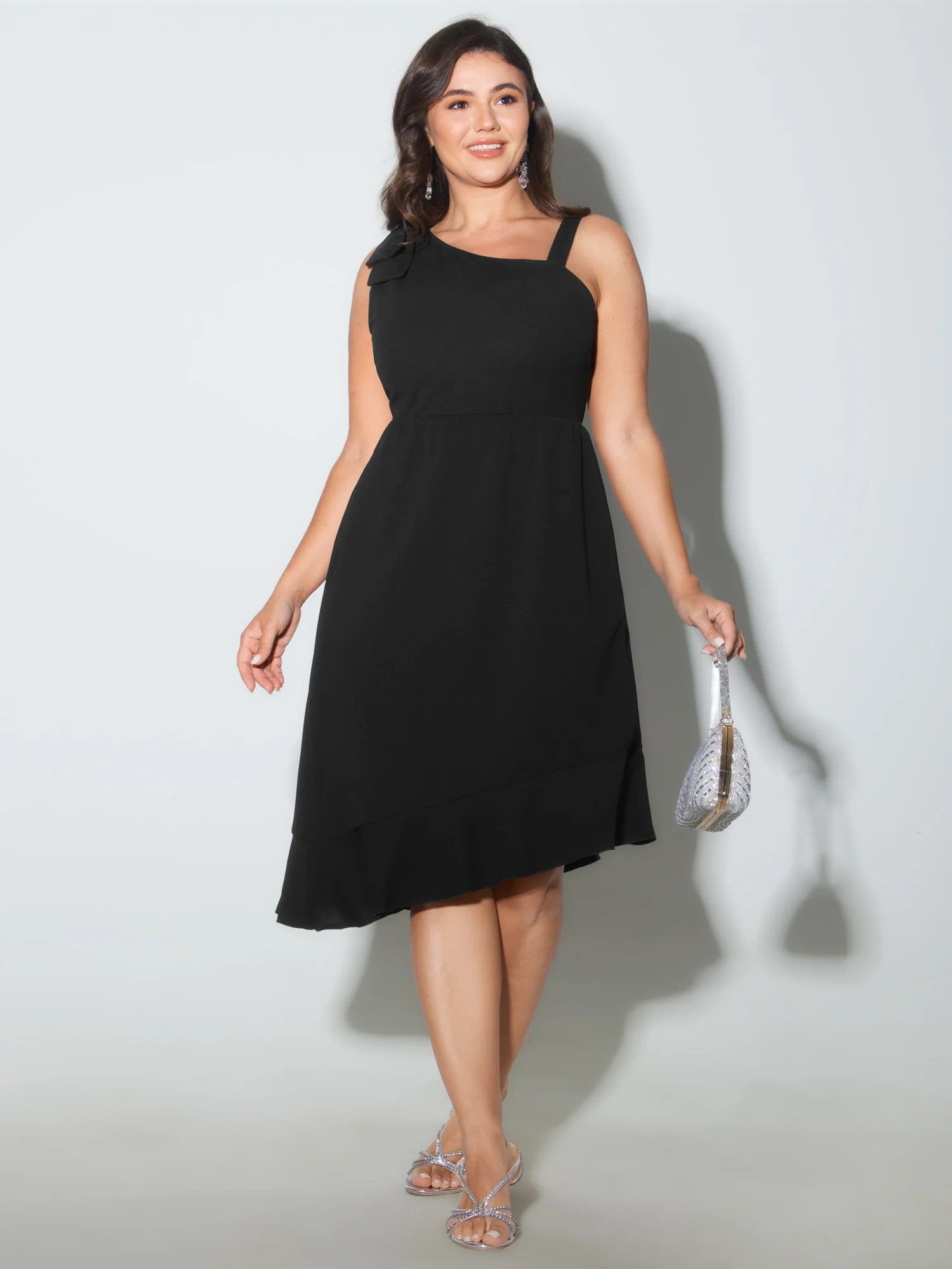One-Shoulder Asymmetrical Hem Midi Dress - Image 3