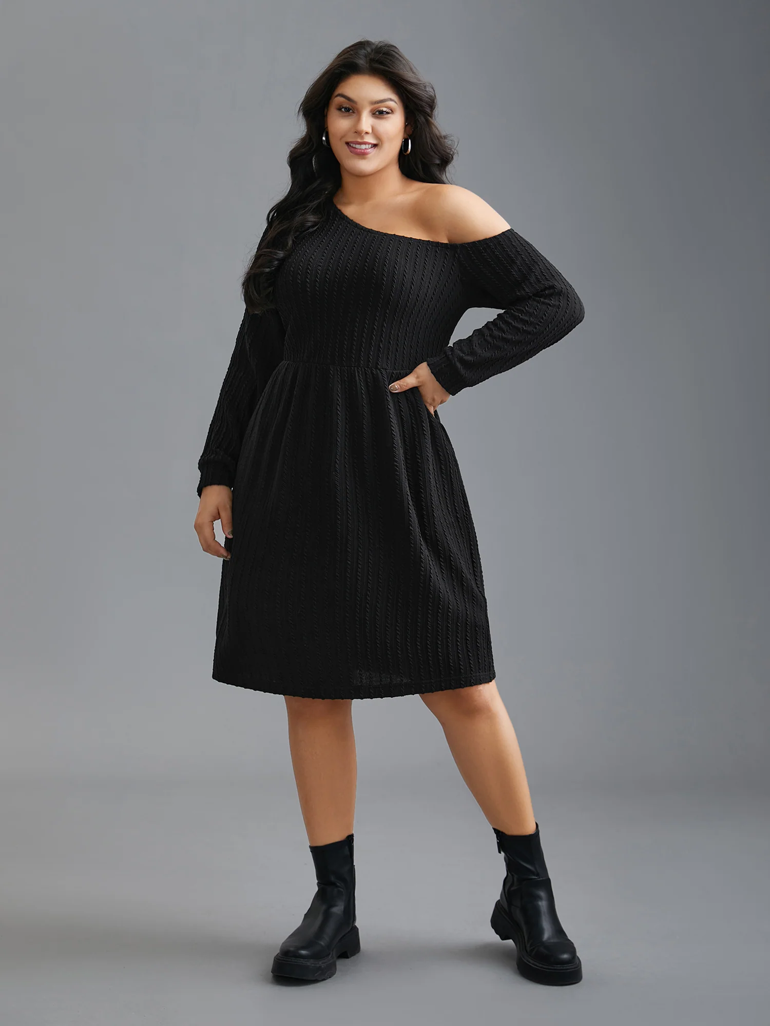 One Shoulder Plain Textured Dress - Image 3