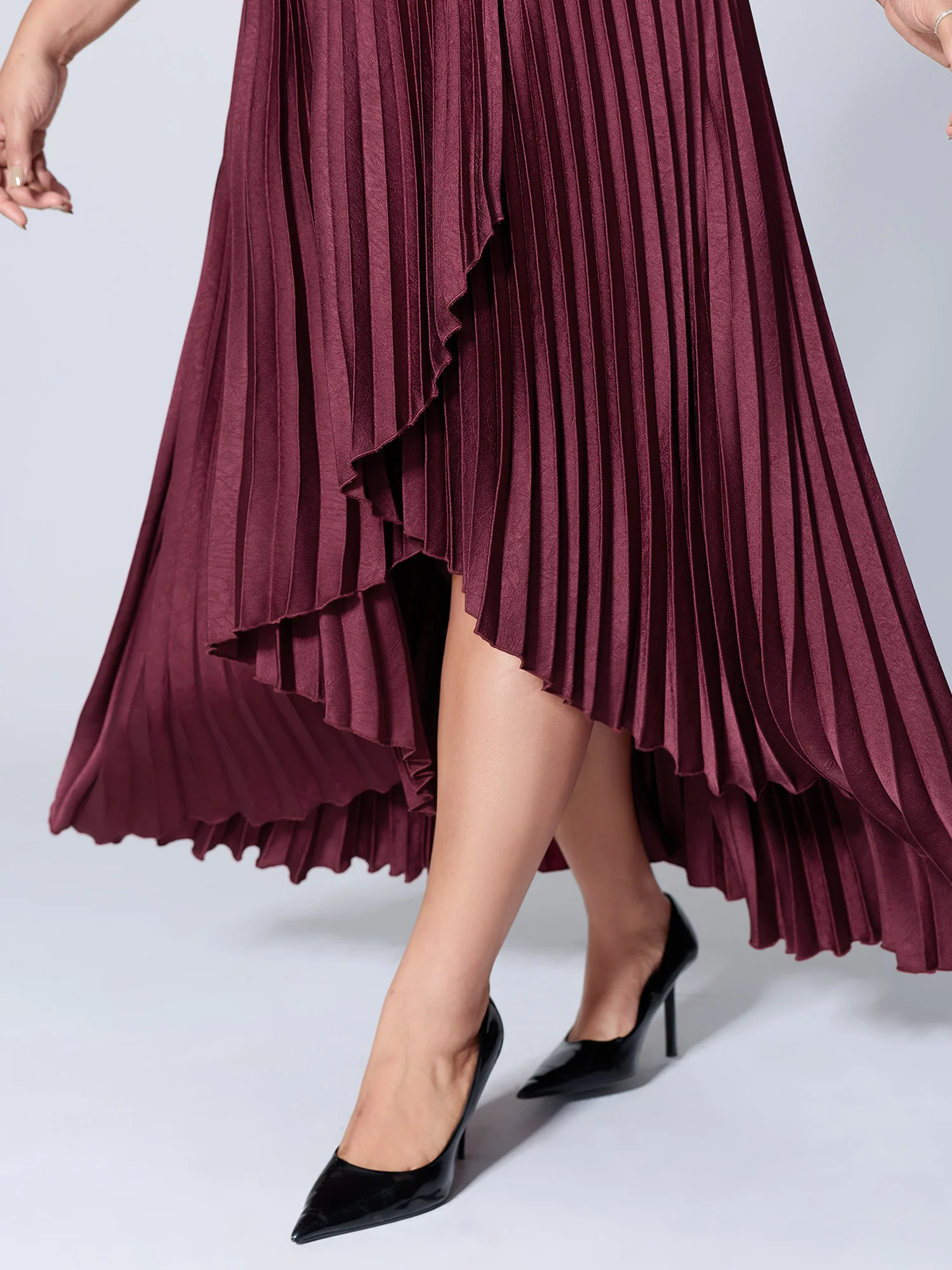 One-Shoulder Pleated Asymmetrical Hem Midi Dress - Image 4