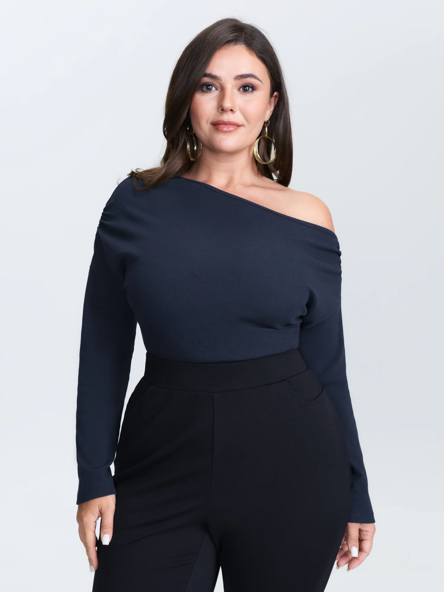 One-Shoulder Pleated T-Shirt - Image 3