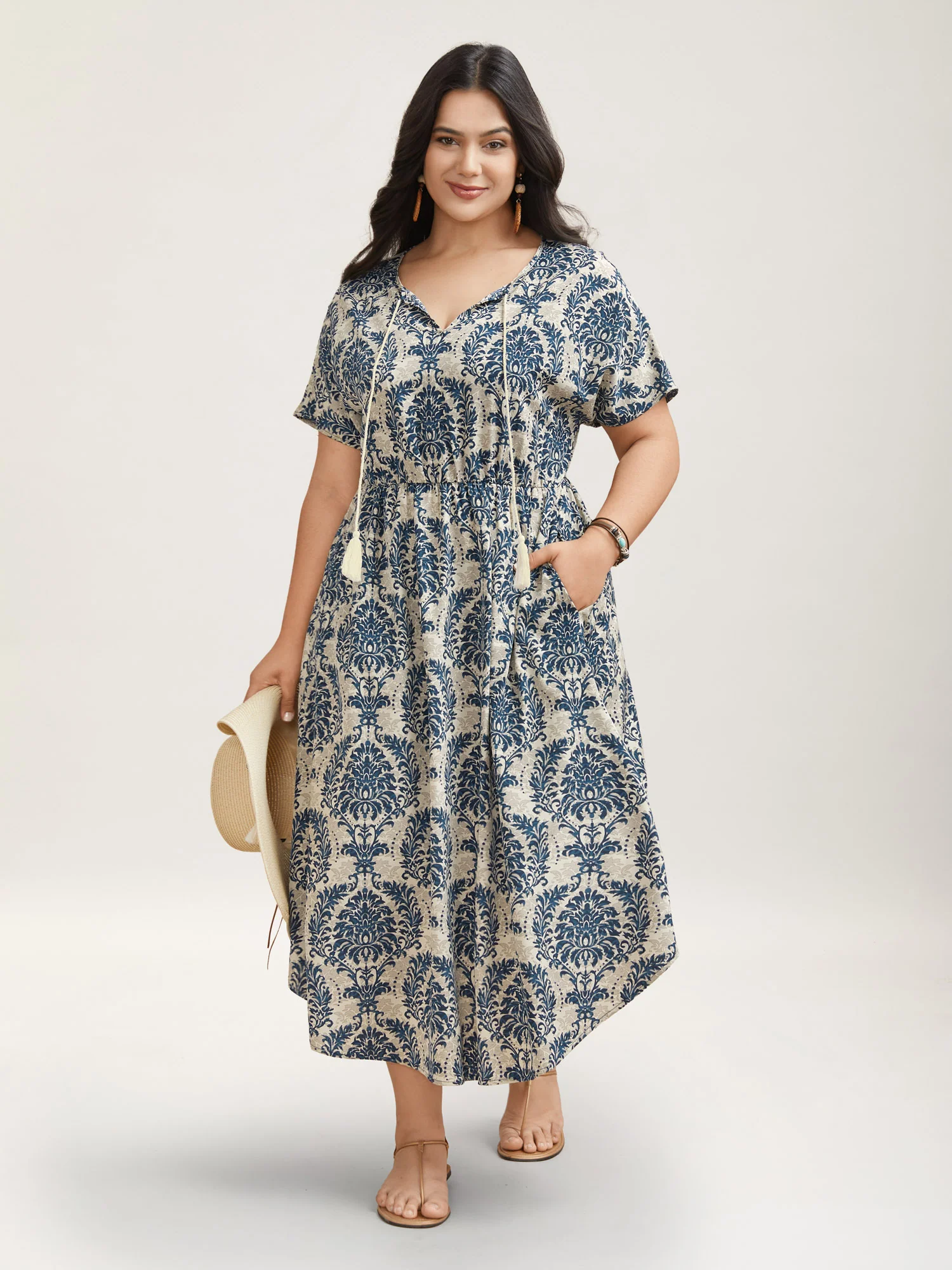 Ornate Print Curvy Hem Tied Maxi Dress - Image 2