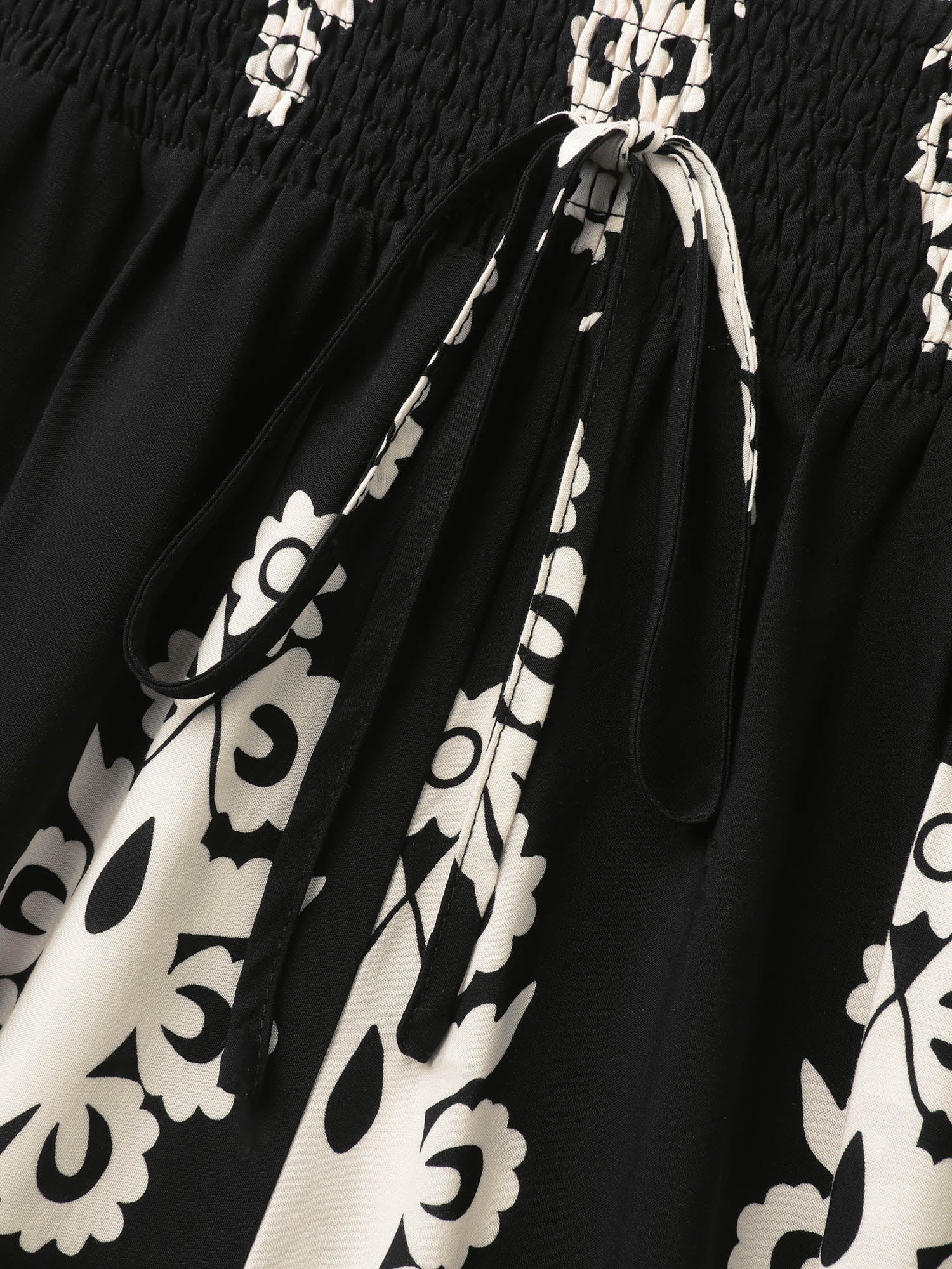 Ornate Print Shirred Wide-Leg Pants - Image 6