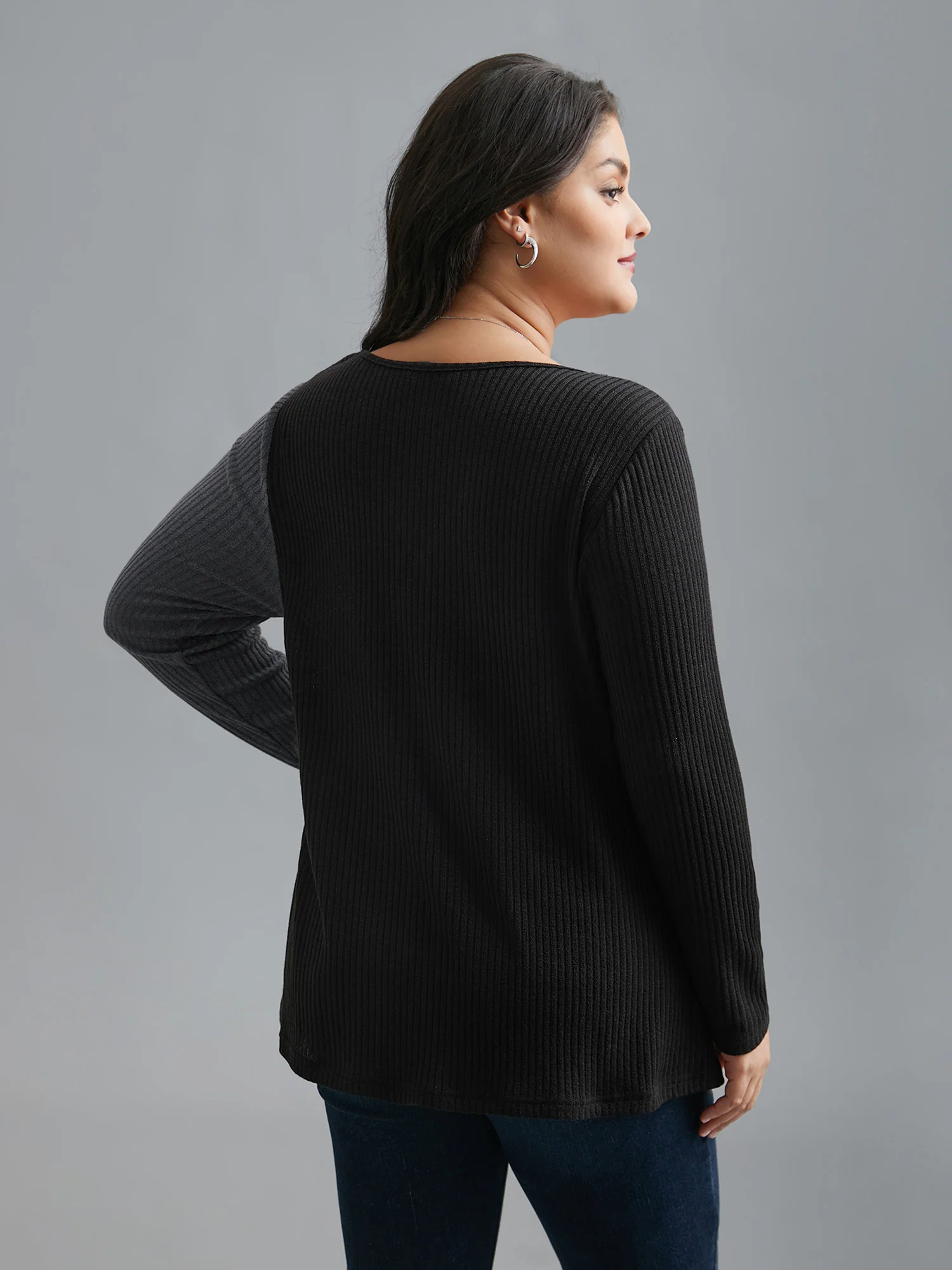 Overlap Collar Lace Trim Stitch T-Shirt - Image 6