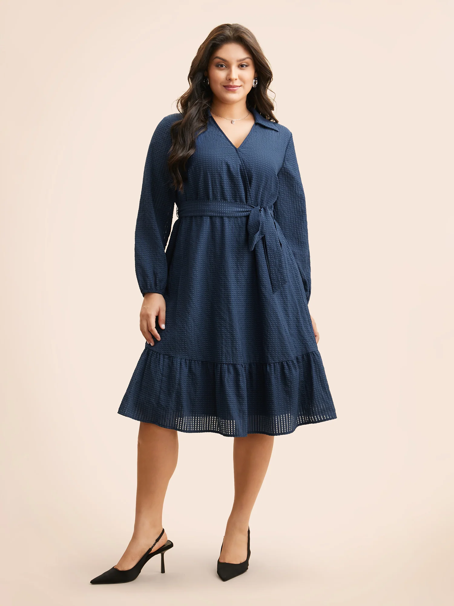 Overlap Collar Plain Textured Midi Dress - Image 2