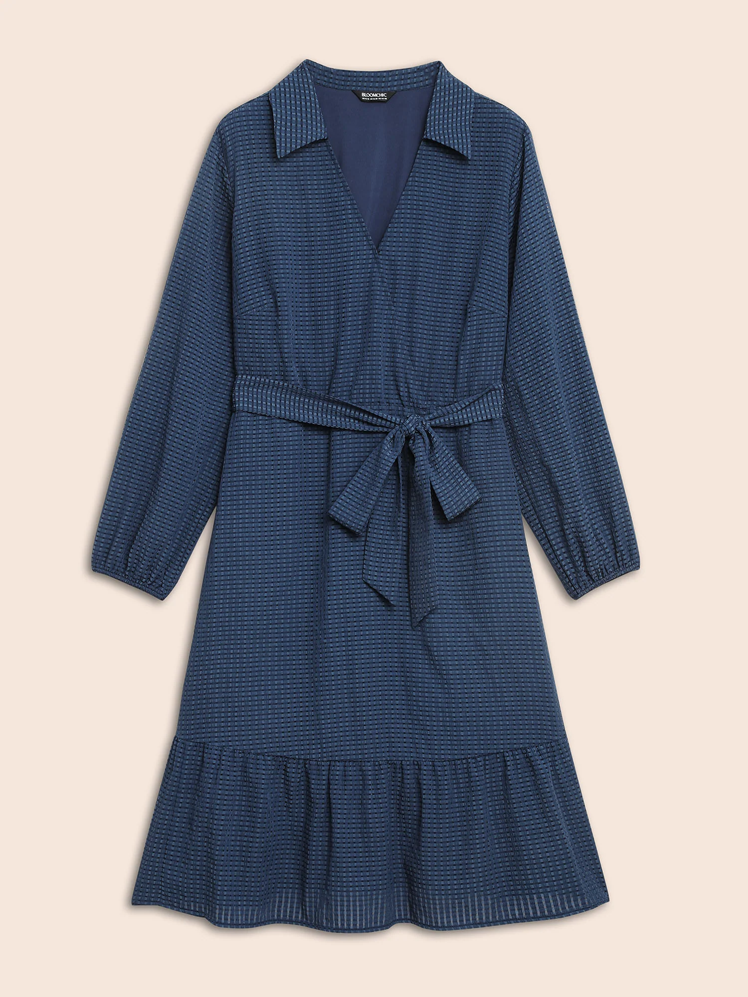 Overlap Collar Plain Textured Midi Dress - Image 7