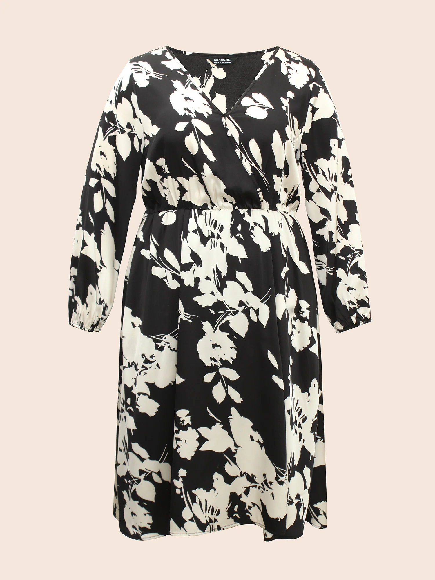 Overlap Collar Silhouette Floral Print Gathered Dress - Image 8