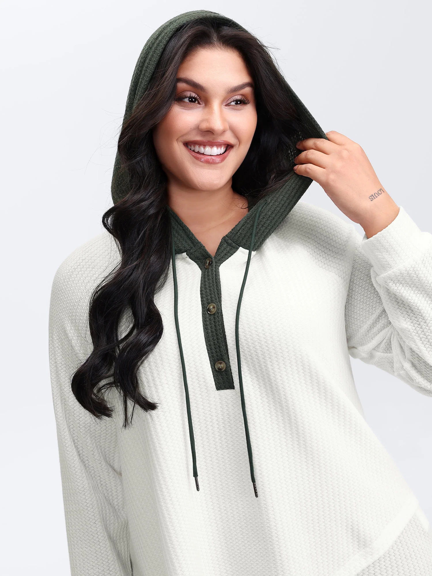 Overlap Hem Color Block Hooded Waffle Sweatshirt - Image 2