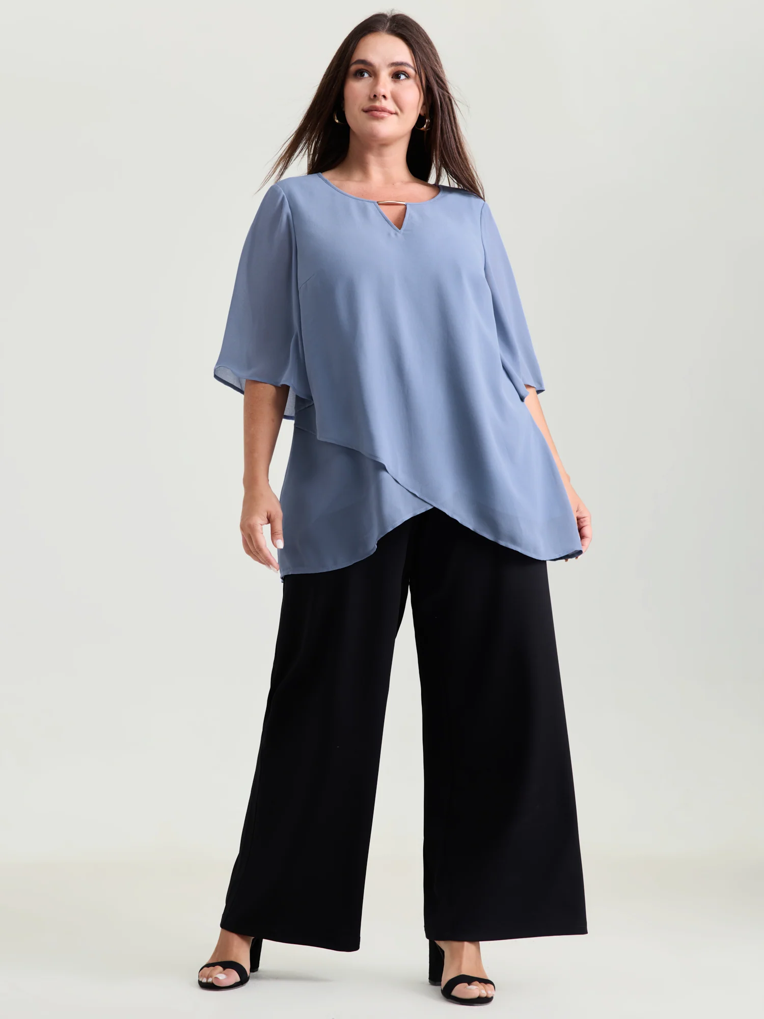 Overlap Hem Keyhole Neckline Metallic Detail Blouse - Image 3