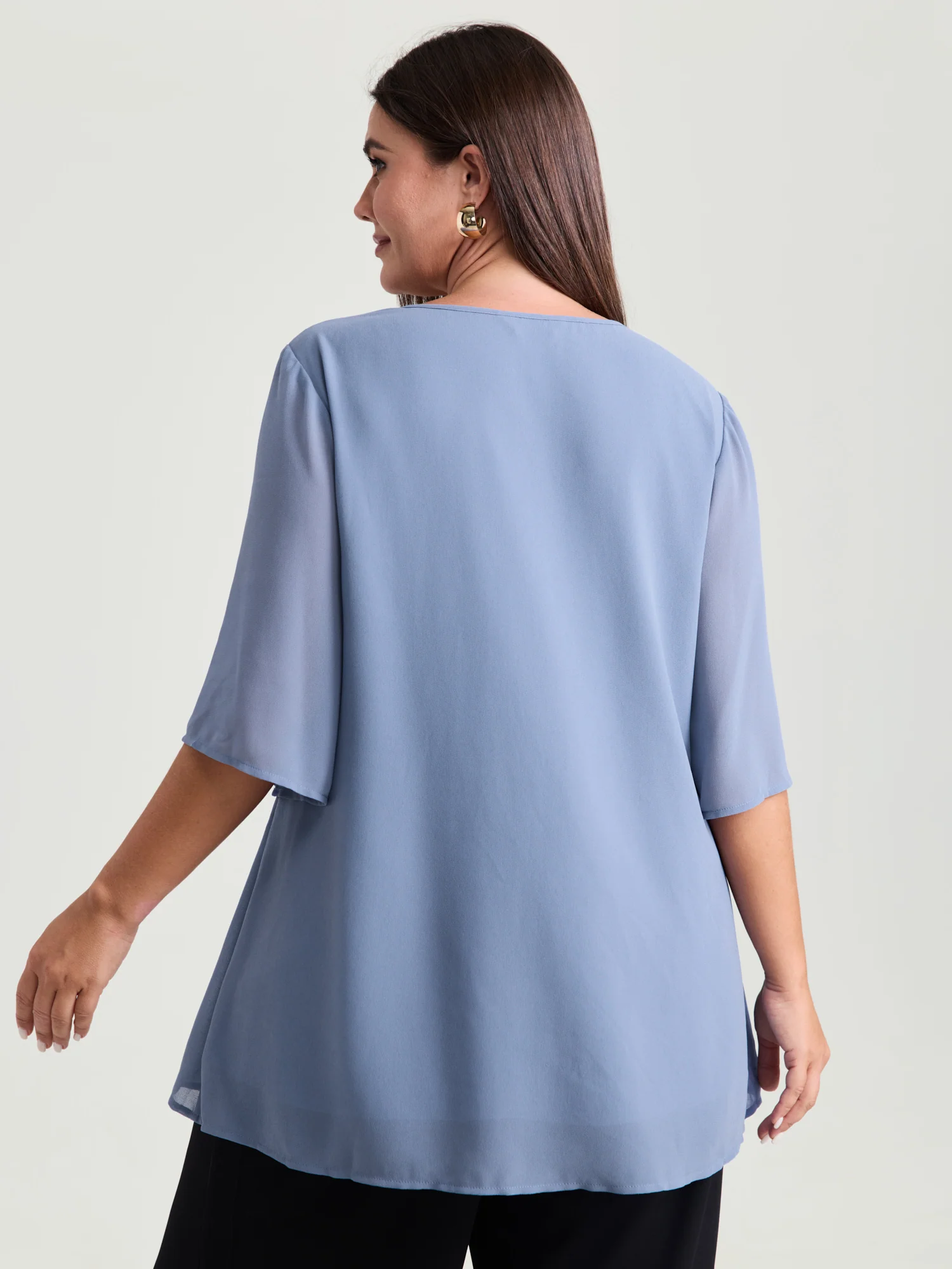 Overlap Hem Keyhole Neckline Metallic Detail Blouse - Image 4