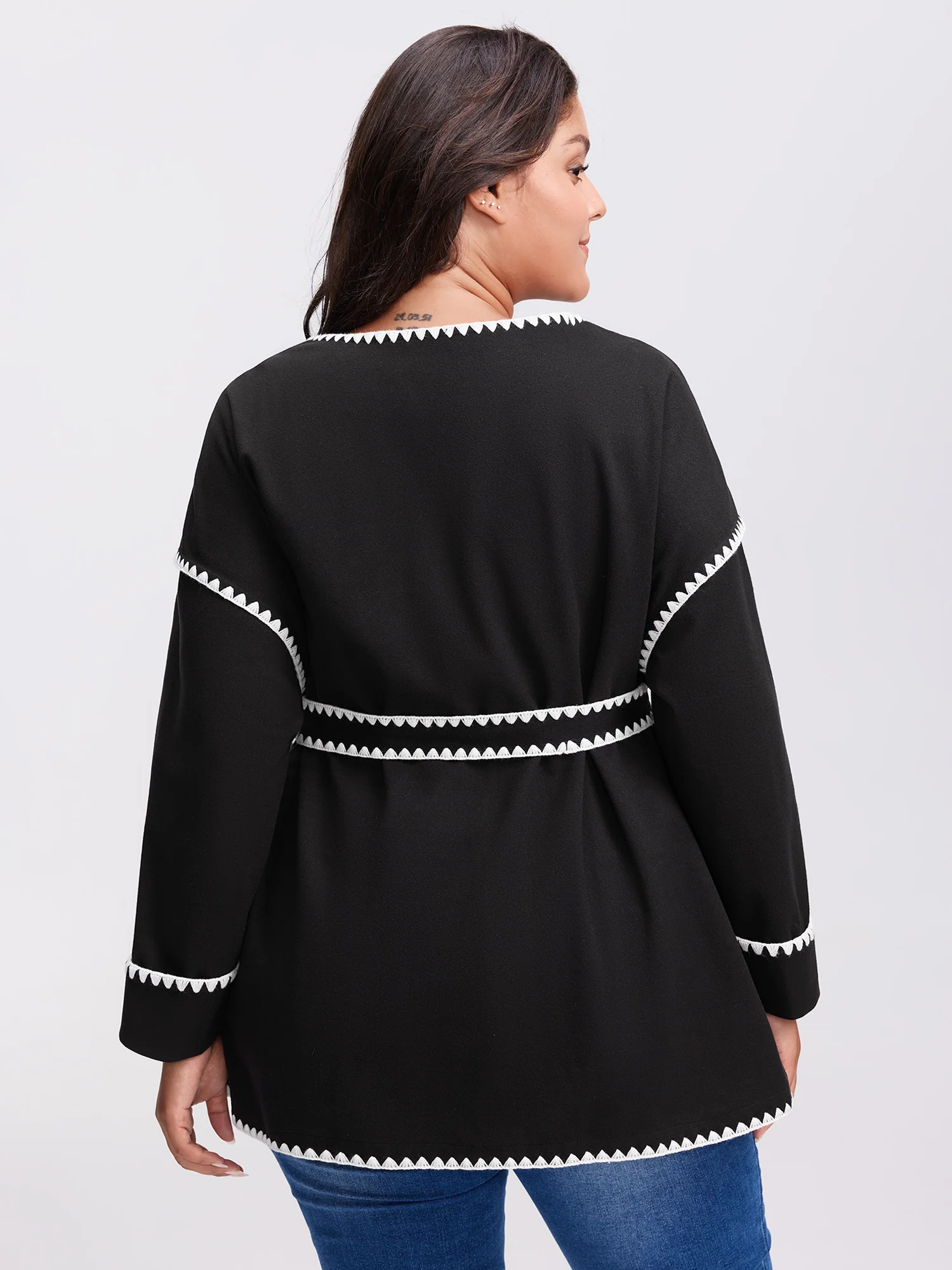 Overlock Stitch Color Contrast Belted Jacket - Image 5