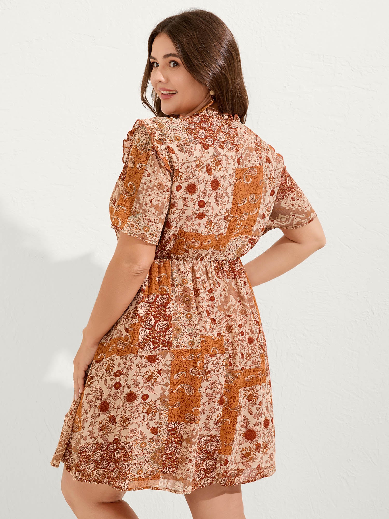 Paisely Collage Ruffled Lined Knee-Length Dress - Image 4