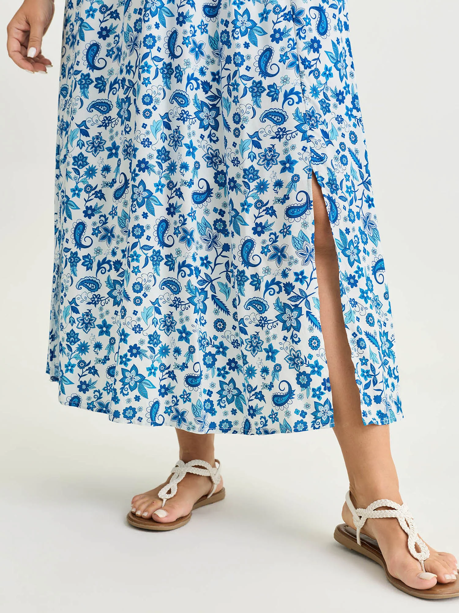 Paisley Floral Print Split Hem Maxi Dress - Image 3