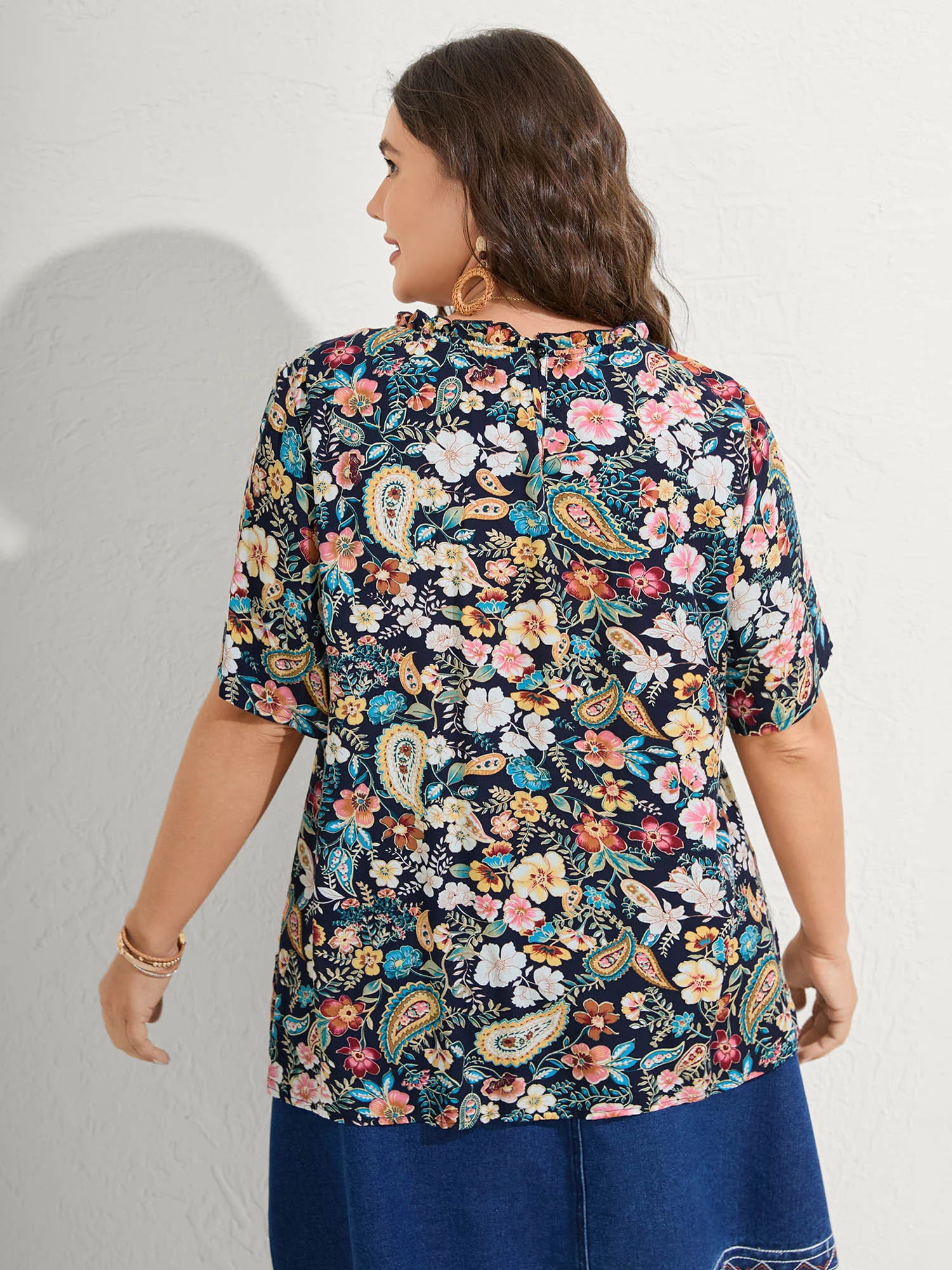Paisley Print Lace Ruffled Blouse - Image 6