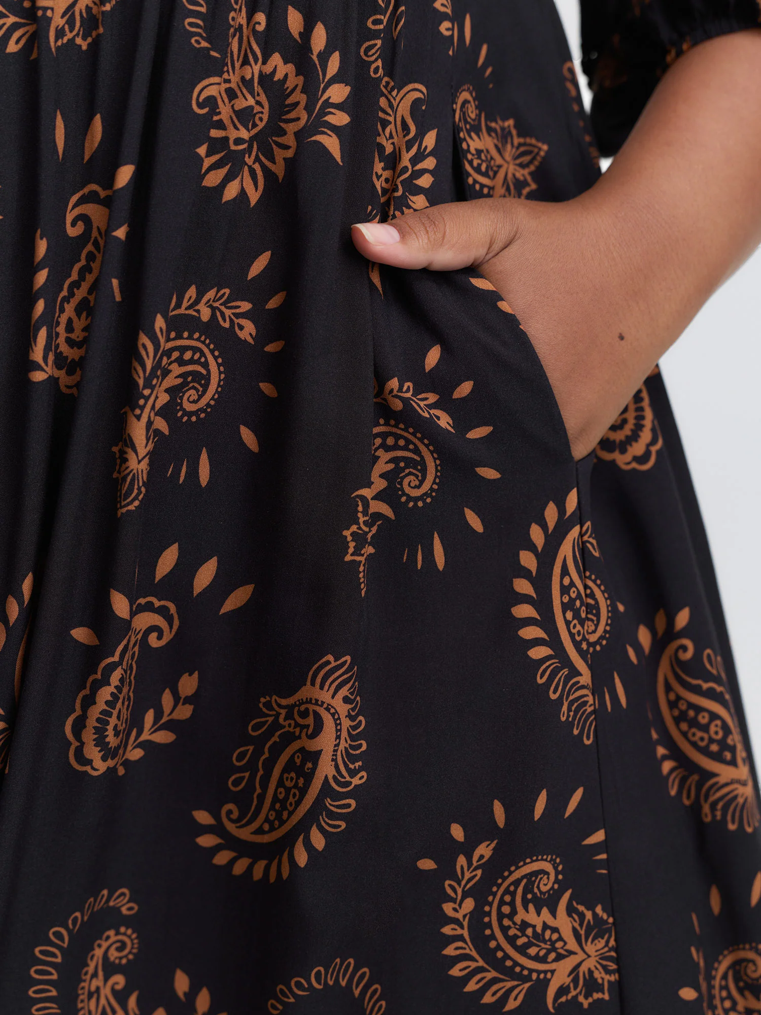 Paisley Print Lace Trim Tiered Maxi Dress - Image 5