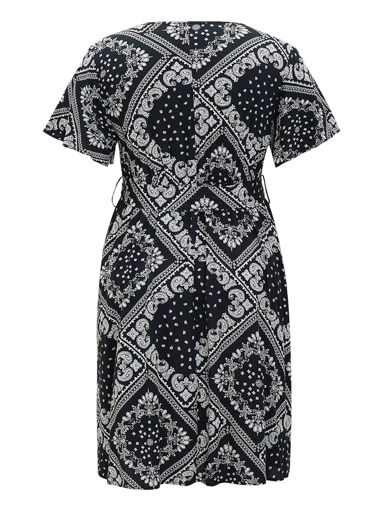 Paisley Print Pocket Belted Wrap Flutter Sleeve Dress - Image 12