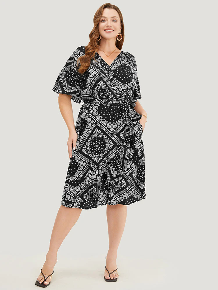 Paisley Print Pocket Belted Wrap Flutter Sleeve Dress - Image 4