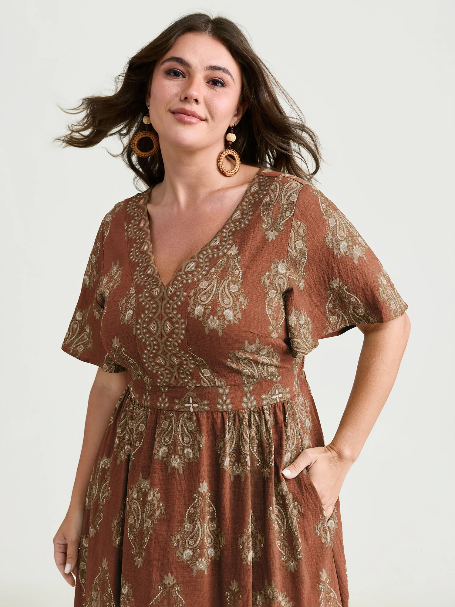 Paisley Print Pockets Shirred Waist Maxi Dress - Image 13