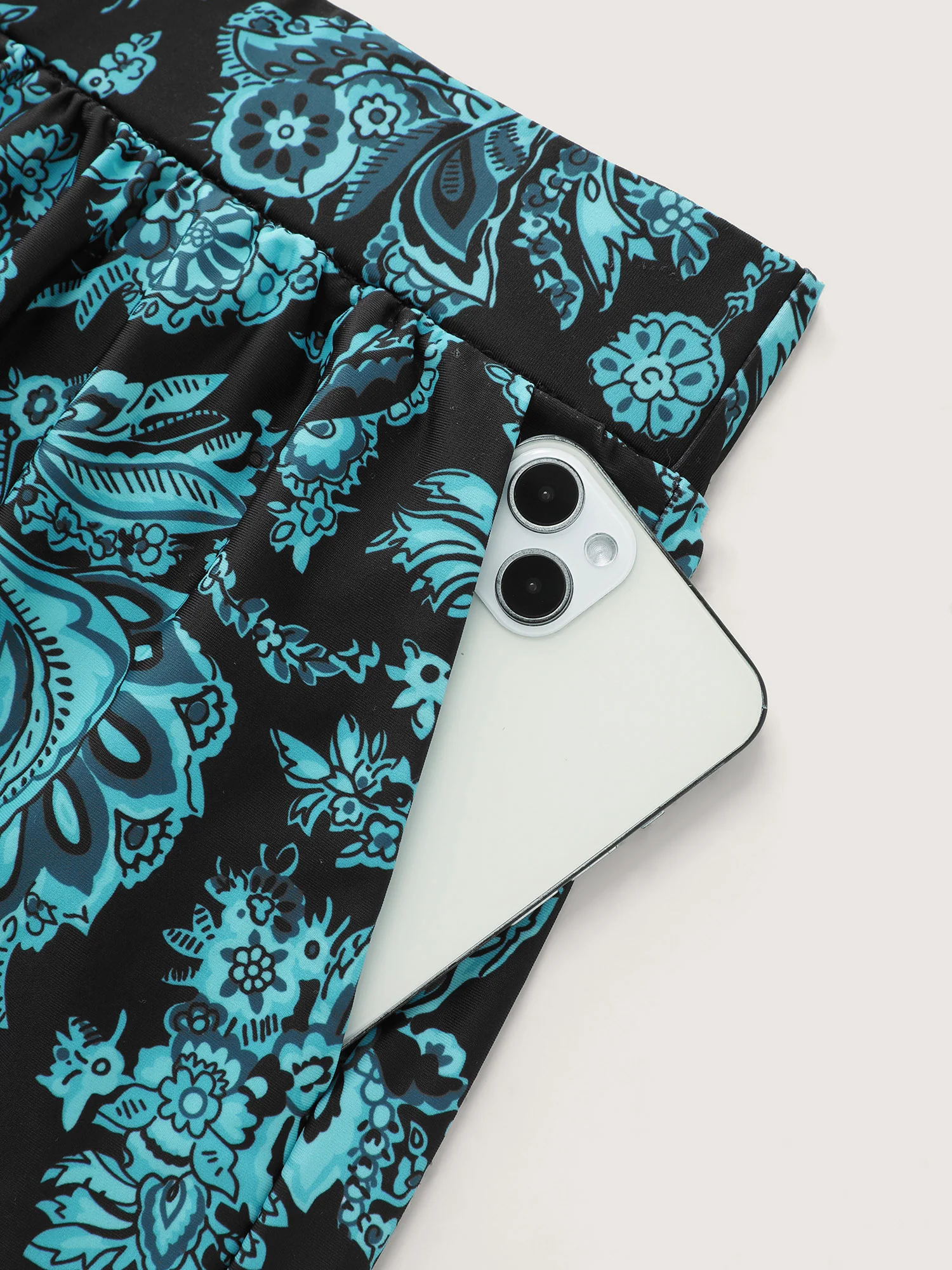 Paisley Print Pockets Swim Bottoms - Image 5