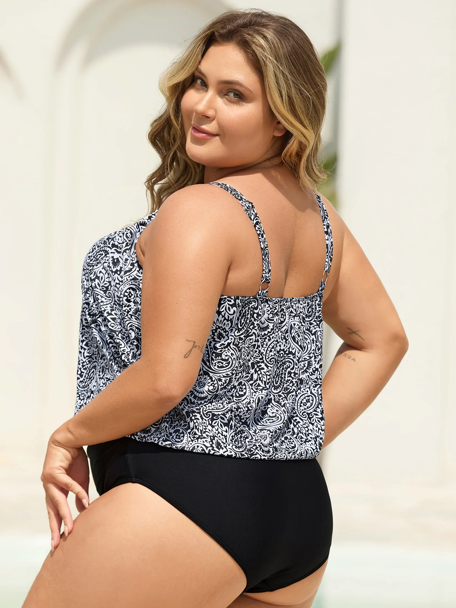 Paisley Print Ruched One-Piece Swimsuit - Image 2