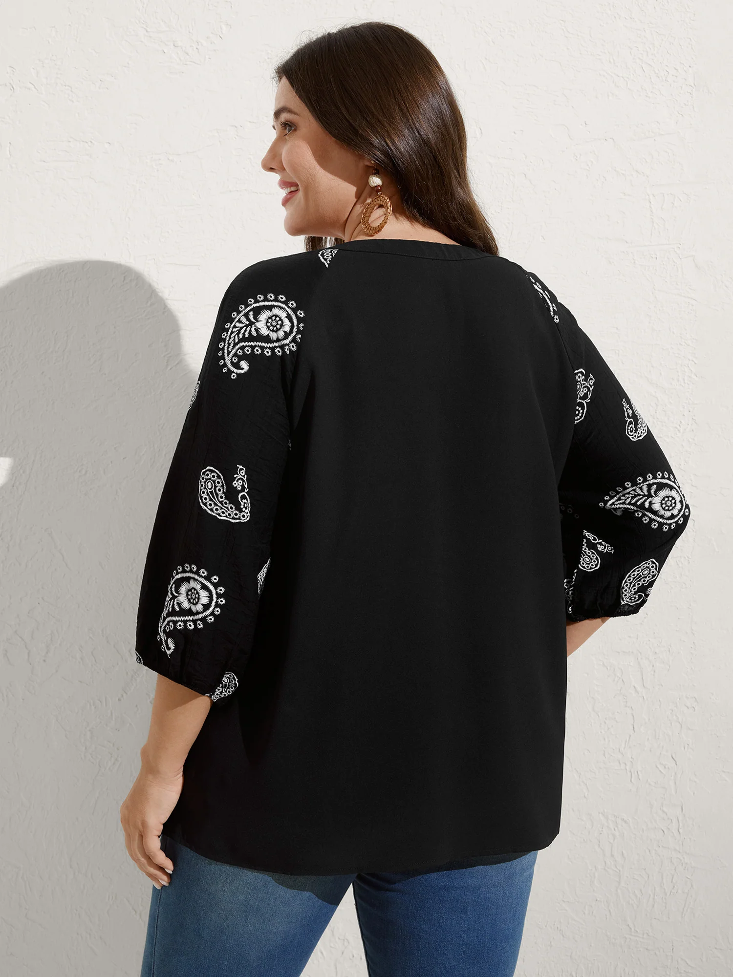 Paisley Embroidered Sleeve Spliced Blouse - Image 4