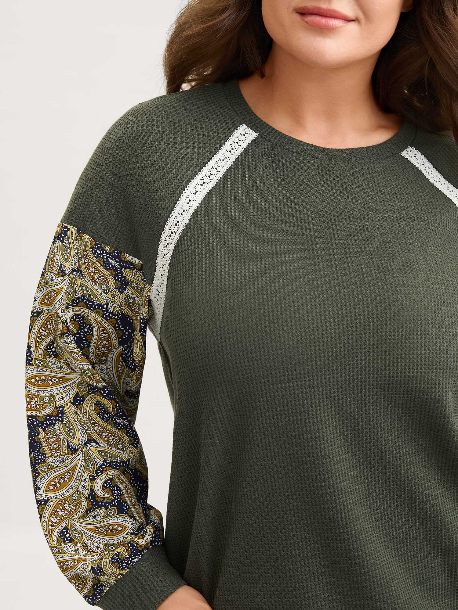 Paisley Sleeve Textured Contrast Sweatshirt - Image 2