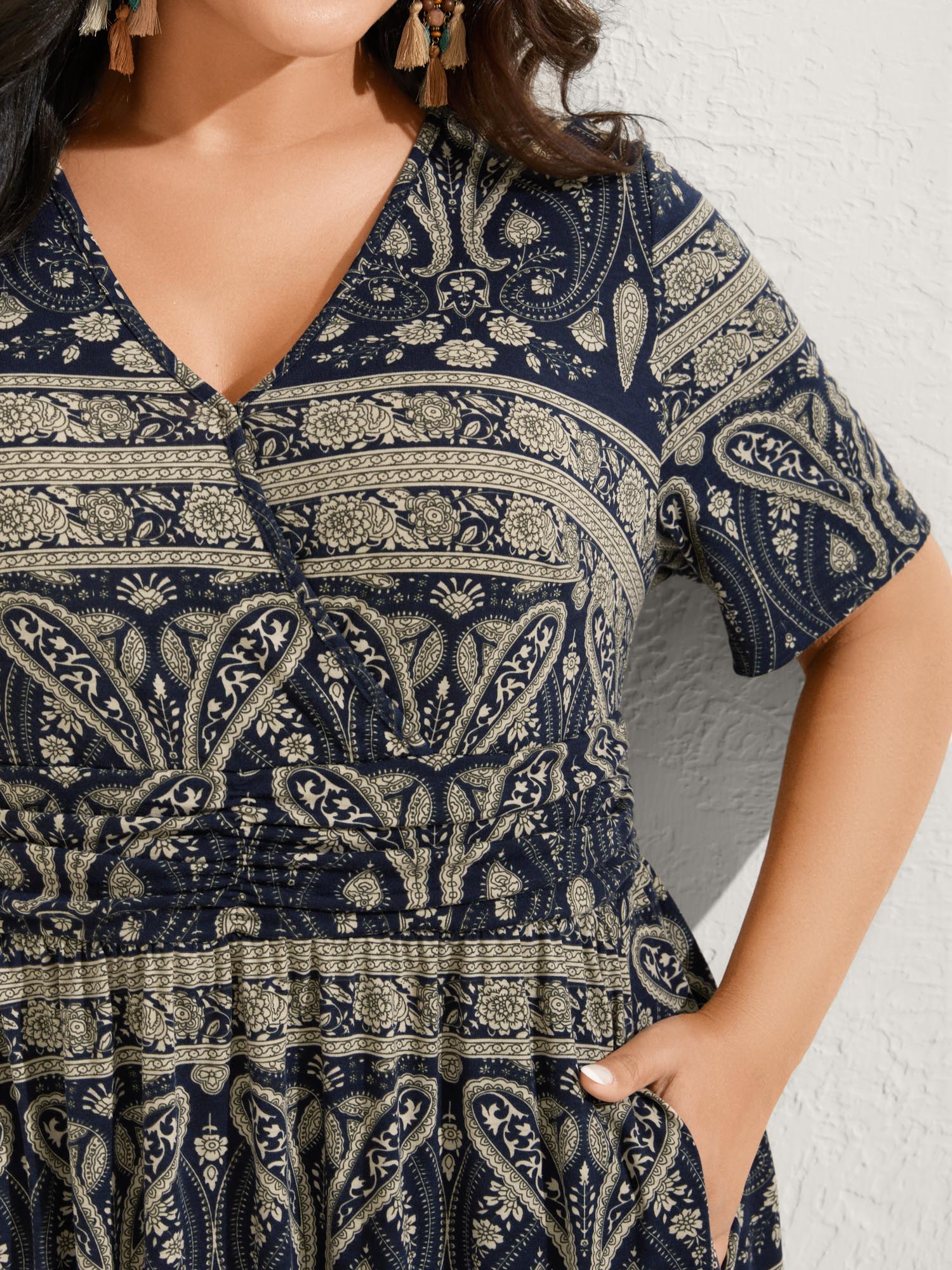 Paisley Stripe Print Pleated Waist Midi Dress - Image 3