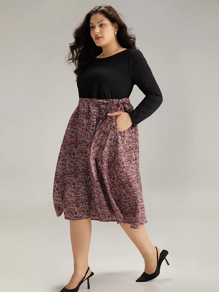 Patchwork Contrast Belted Crew Neck Dress - Image 2
