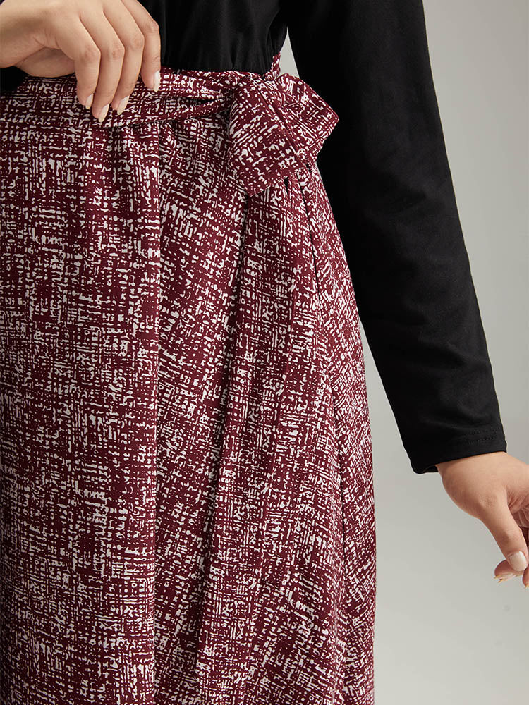 Patchwork Contrast Belted Crew Neck Dress - Image 6